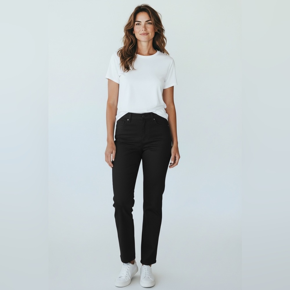 Gloria Vanderbilt Amanda Black  Jeans Women's